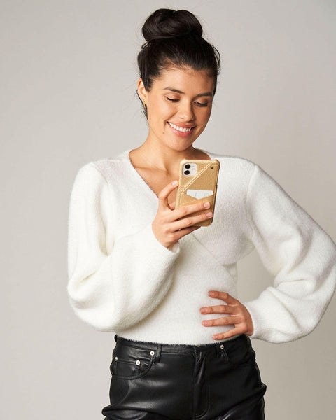 evelyn phone case cream